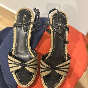 Wedge shoes/ black and tan/ 7.5M